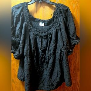 Old Navy Baby Doll Black Short Sleeve XXL Shirt